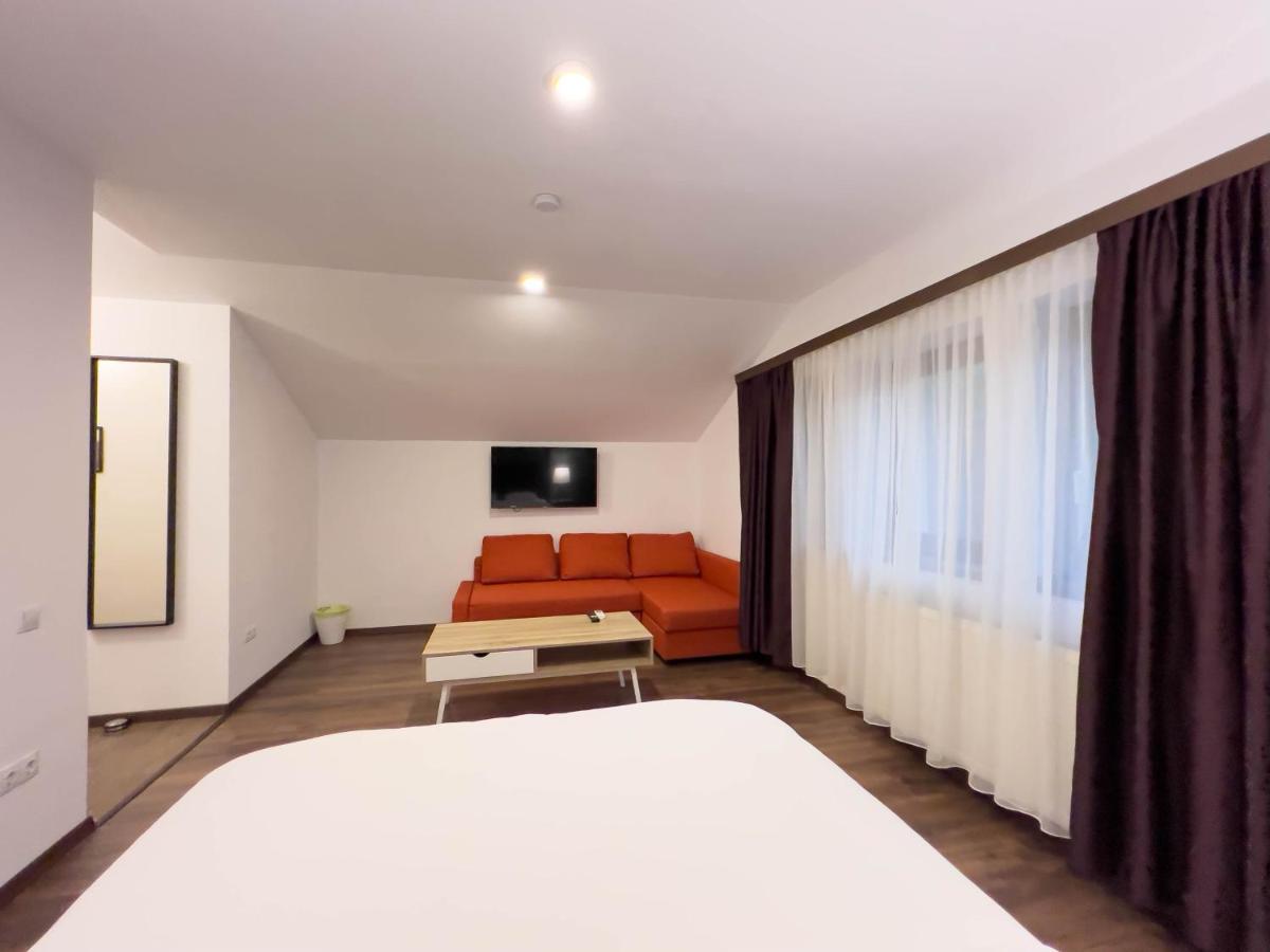 فندق Kesletz House سيبيو المظهر الخارجي الصورة