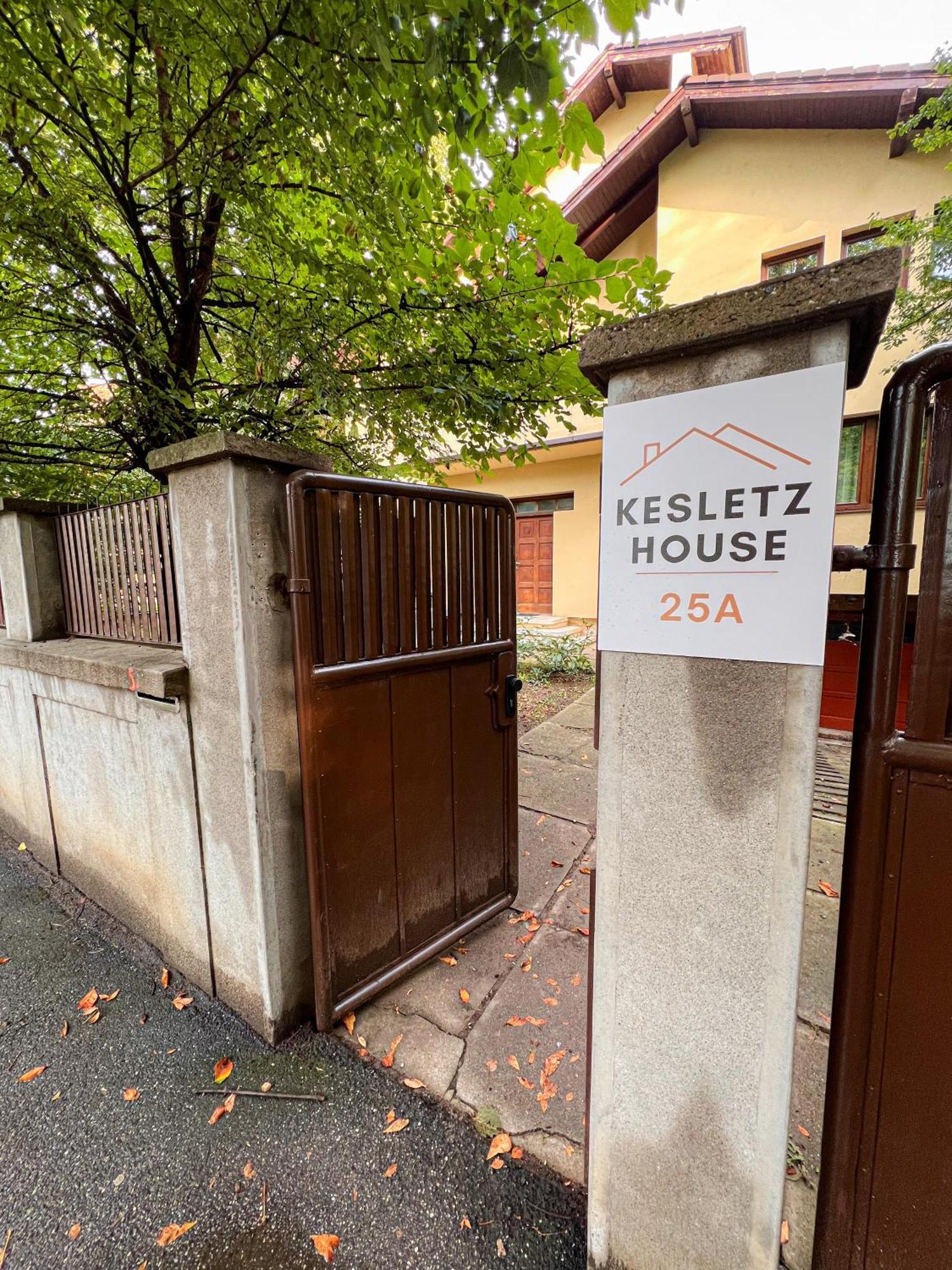 فندق Kesletz House سيبيو المظهر الخارجي الصورة